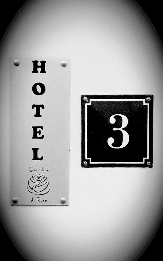 Отель Hotel Giardino di Rose Тбилиси-32