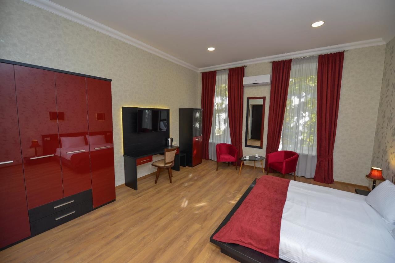 Отель Hotel Giardino di Rose Тбилиси-7